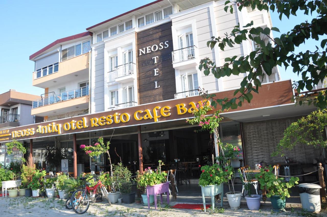 Neoss Boutique Hotel ซิยาจิค ภายนอก รูปภาพ
