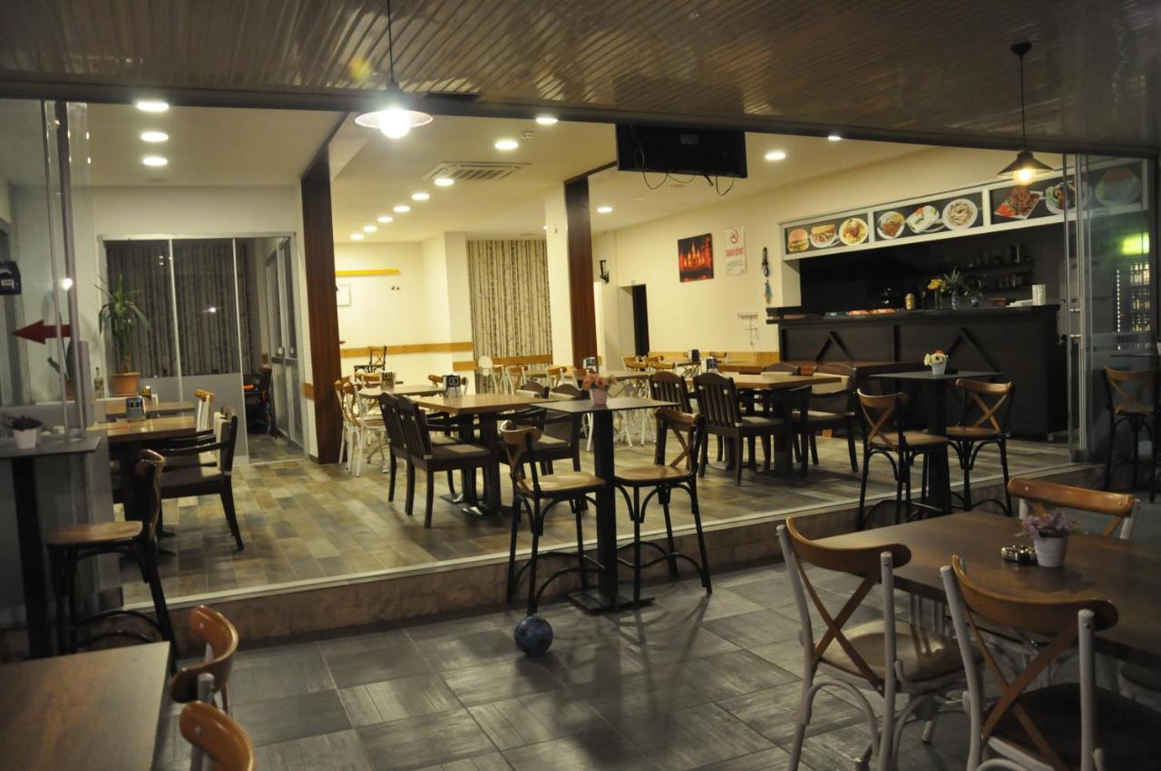 Neoss Boutique Hotel ซิยาจิค ภายนอก รูปภาพ