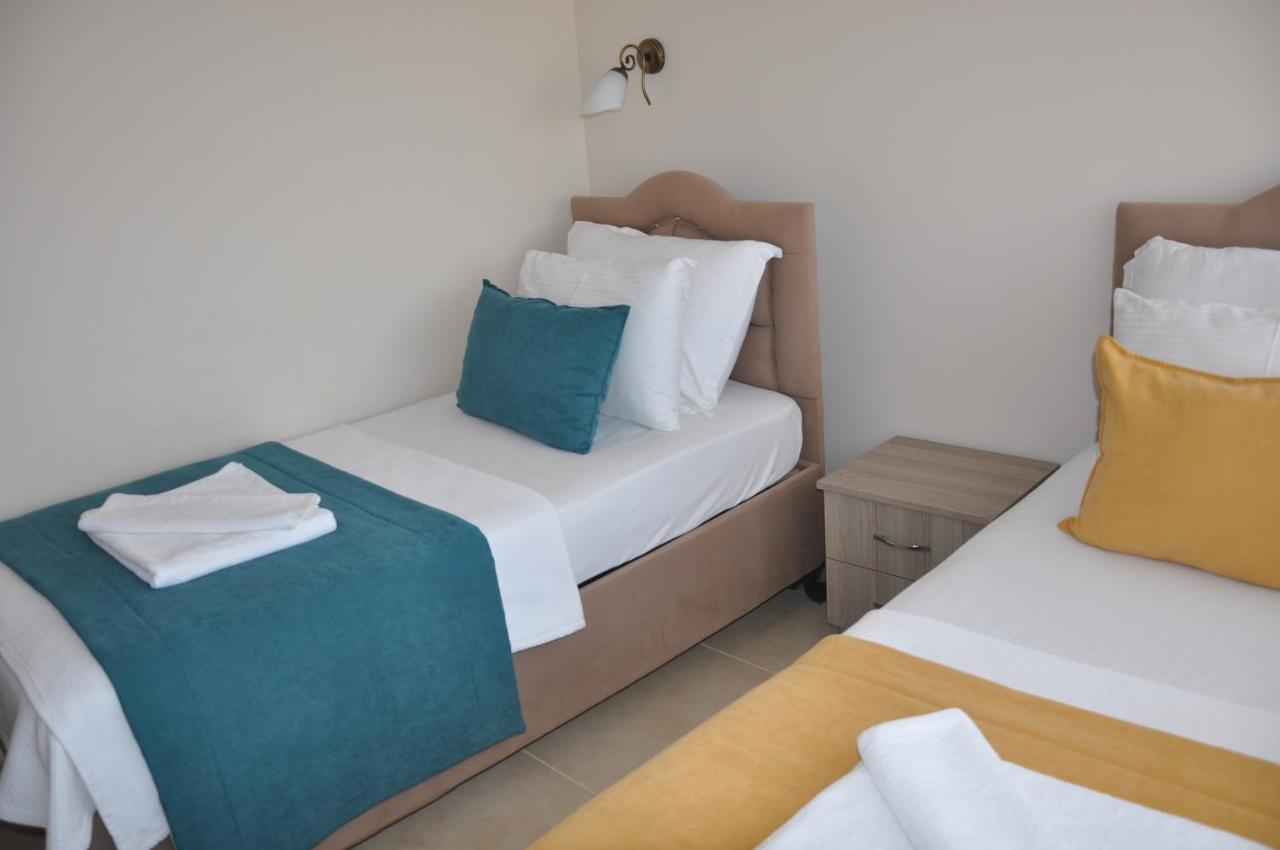 Neoss Boutique Hotel ซิยาจิค ภายนอก รูปภาพ